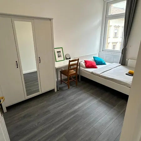 Danube Riverside Apartment *